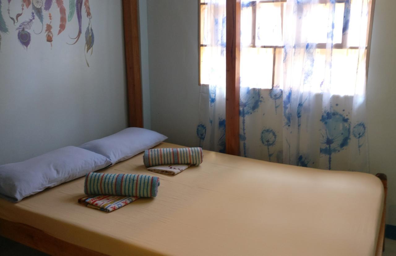Treffpunkt 5300 Hostel Puerto Princesa Zewnętrze zdjęcie