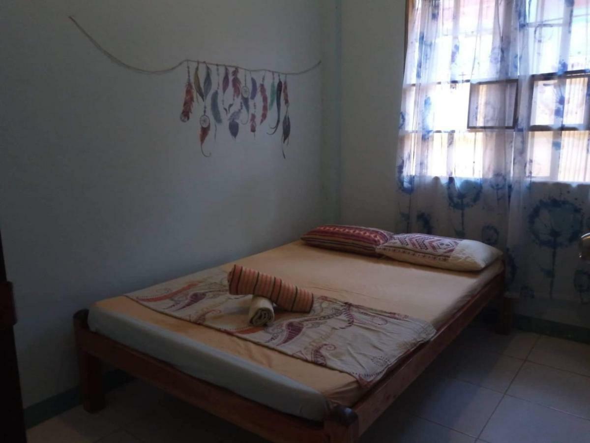 Treffpunkt 5300 Hostel Puerto Princesa Zewnętrze zdjęcie